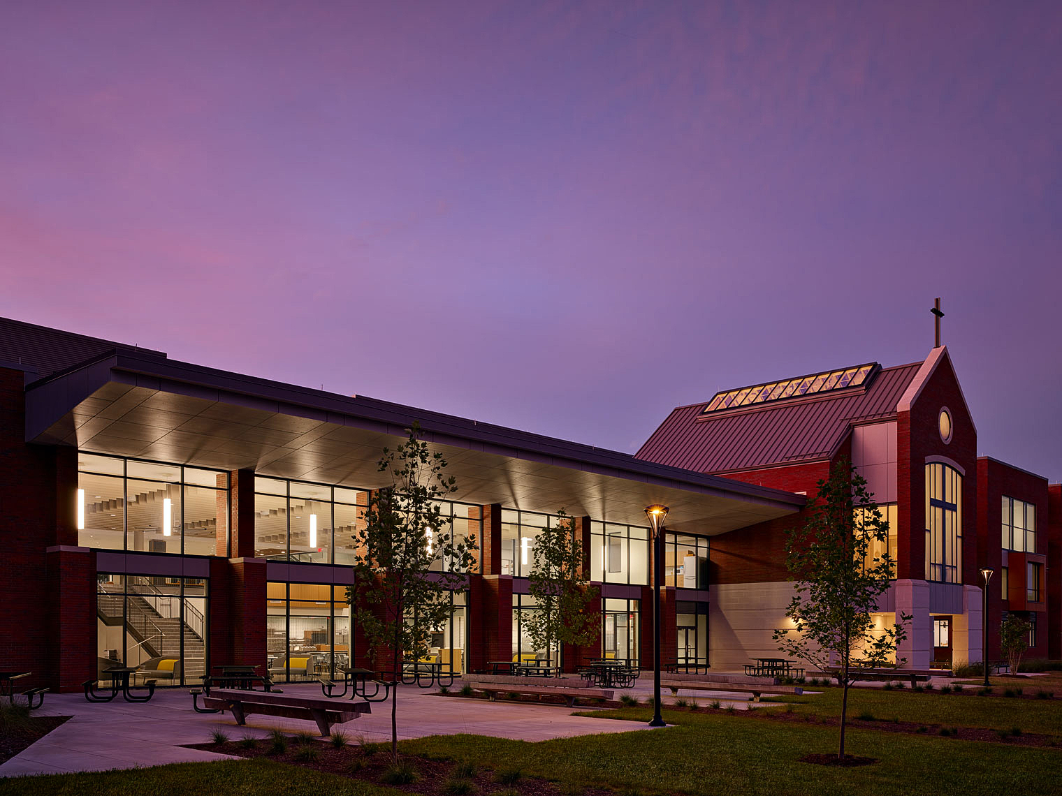 St-Paul-VI-Catholic-HS_ext-h_WEB_v2