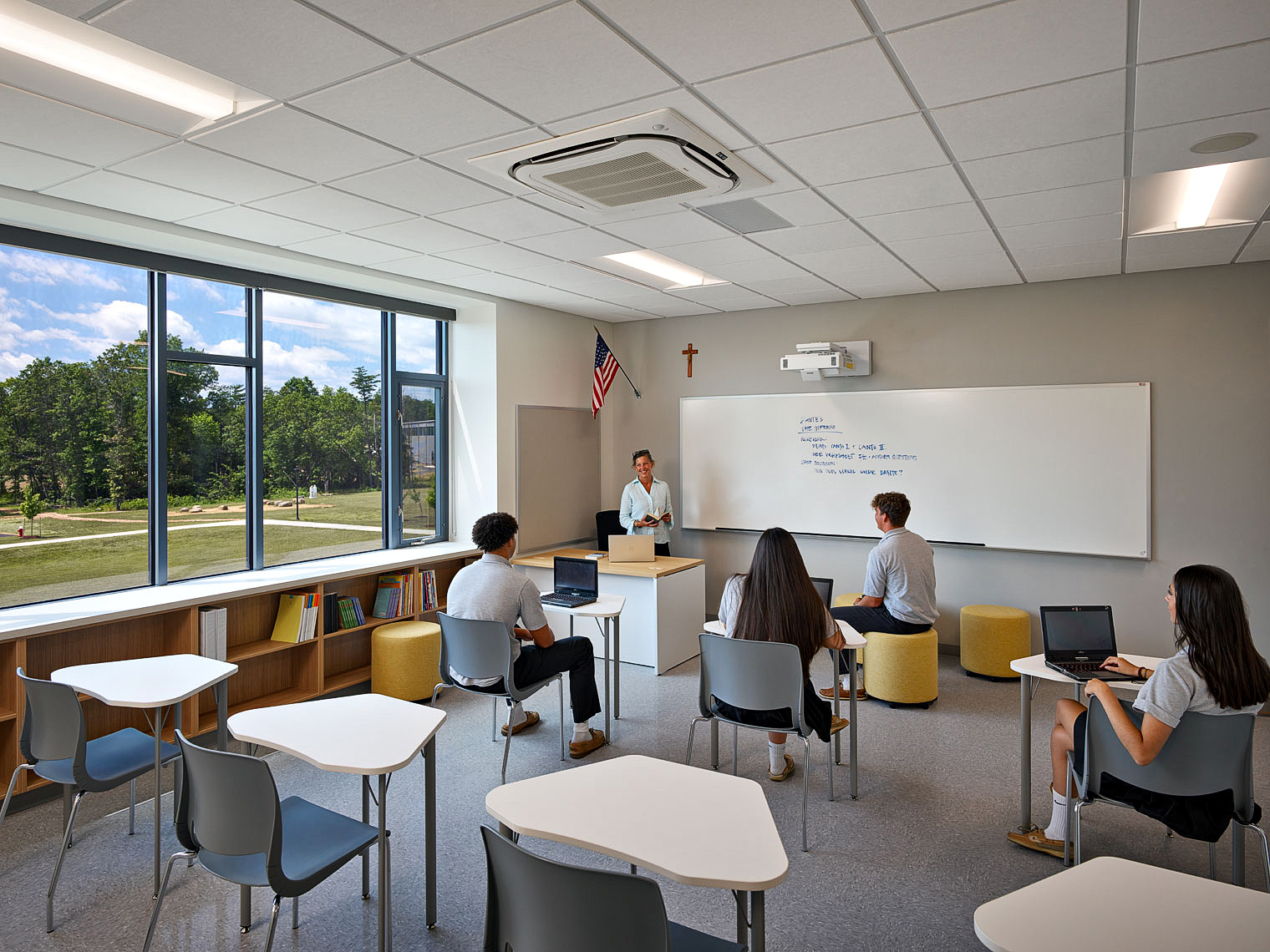 St-Paul-VI-Catholic-HS_int-h_WEB_v2